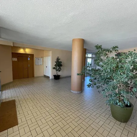 Bel T2 Avec Parking, Clim, Proche Et Commerces, Saint-cyprien - Fr-1-106-71 Apartment *